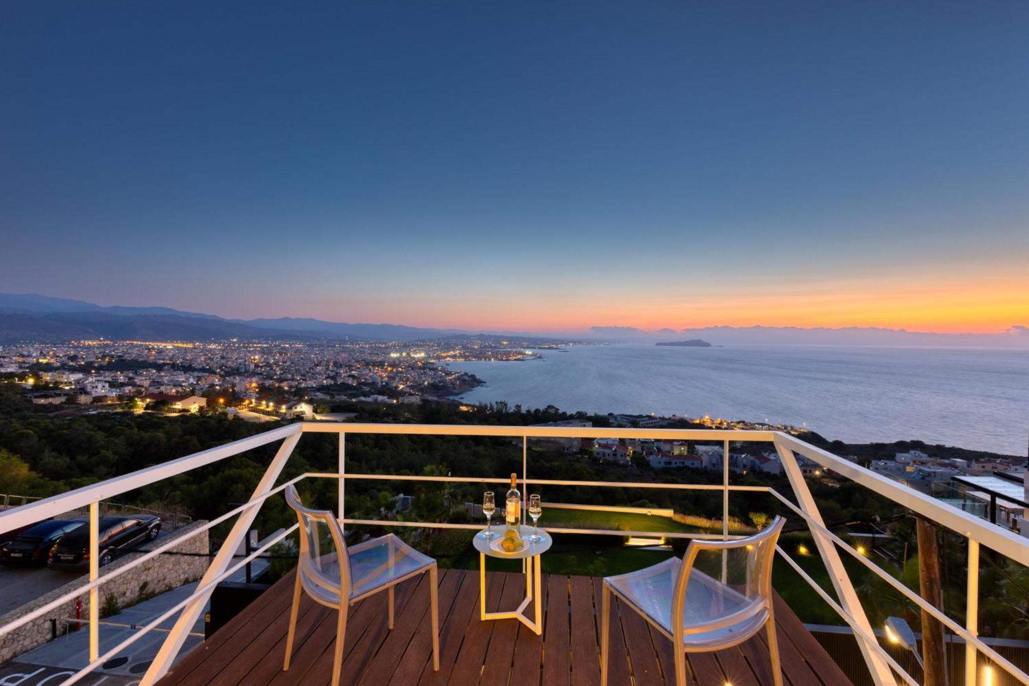 Unlimited Blue Villa Chania  Bagian luar foto