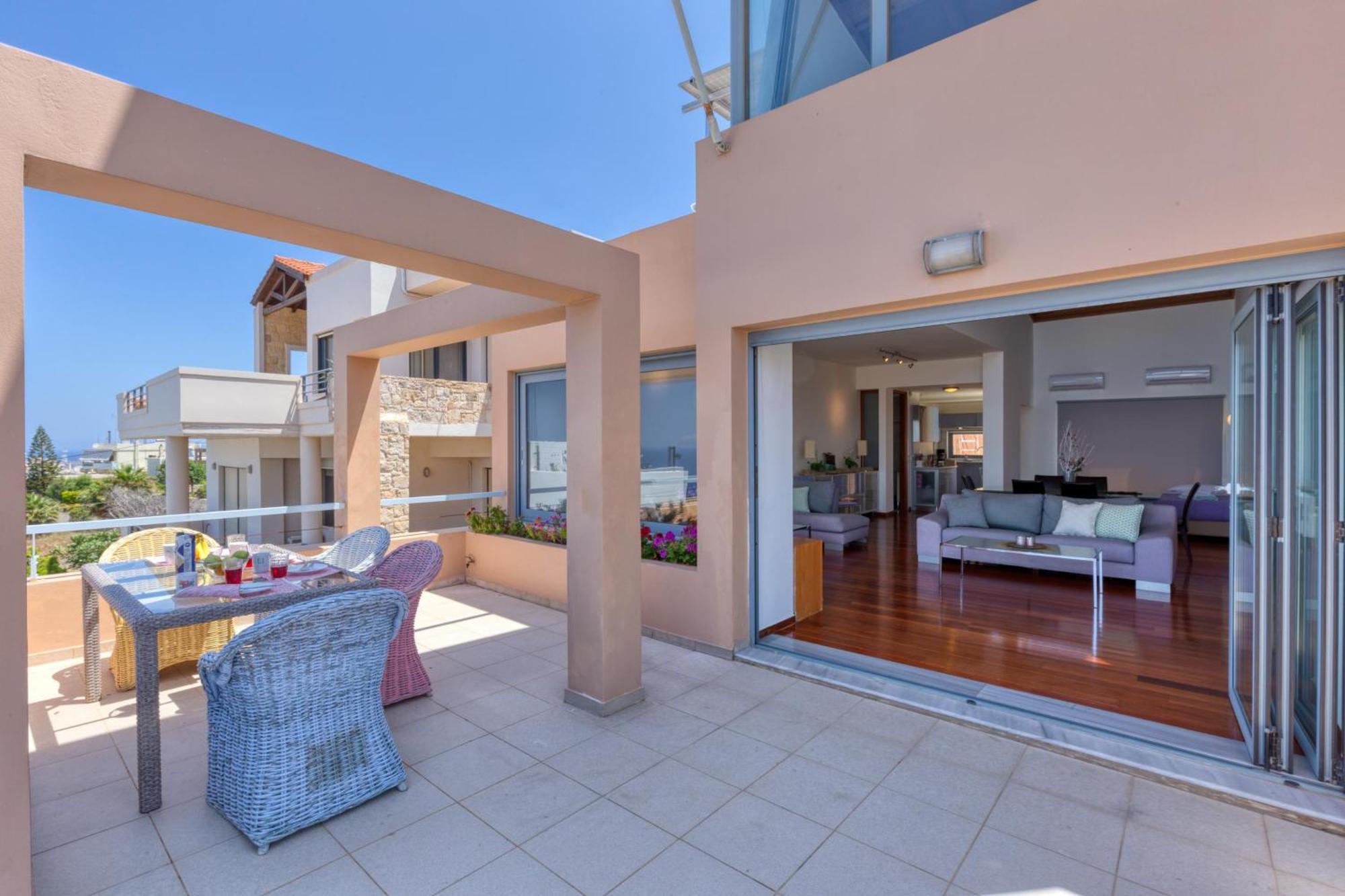 Unlimited Blue Villa Chania  Bagian luar foto