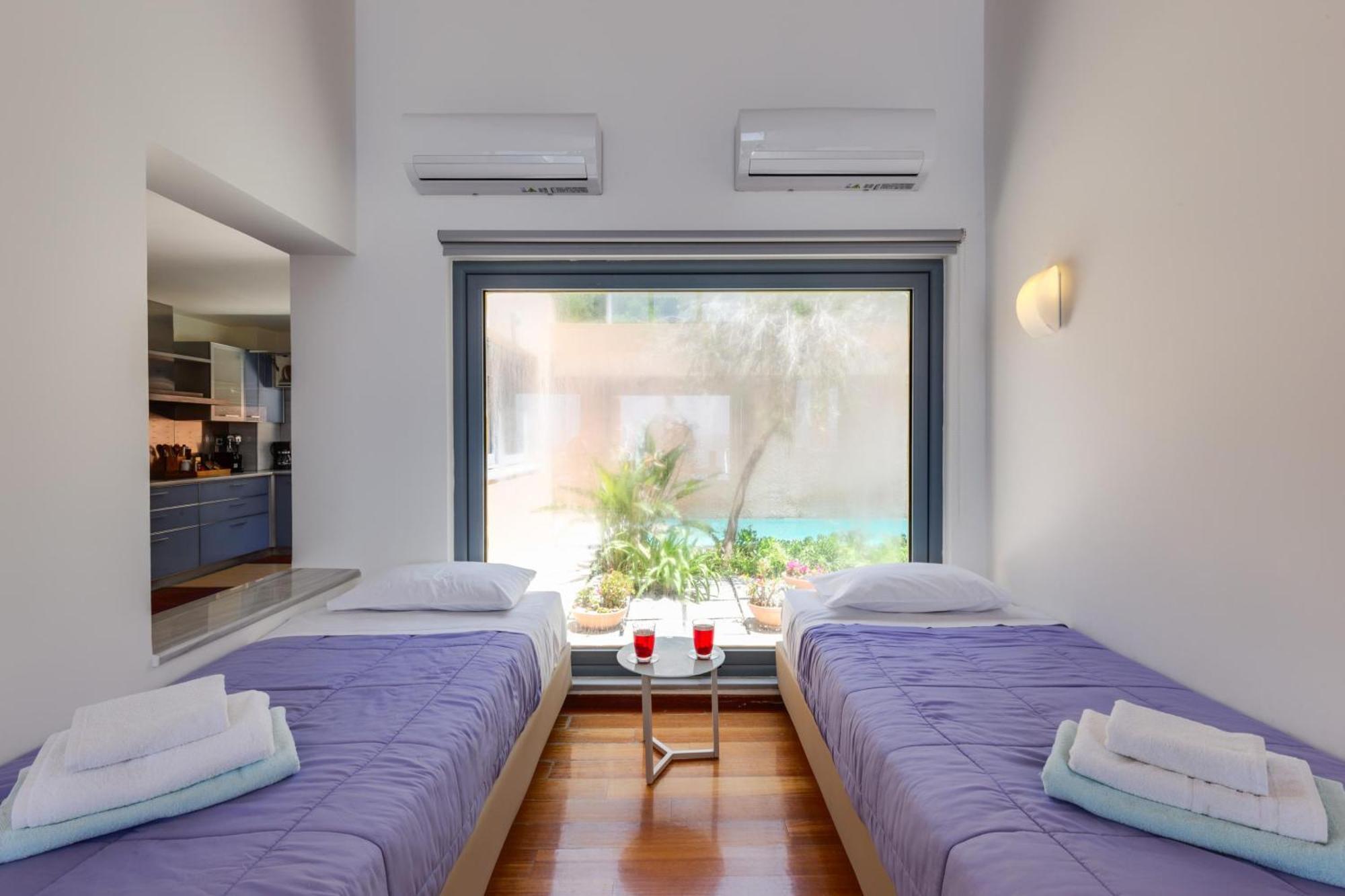 Unlimited Blue Villa Chania  Bagian luar foto